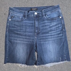 Judy Blue Dark Wash Cutoff Denim Shorts Women’s XL Stretch Jean Frayed Hem